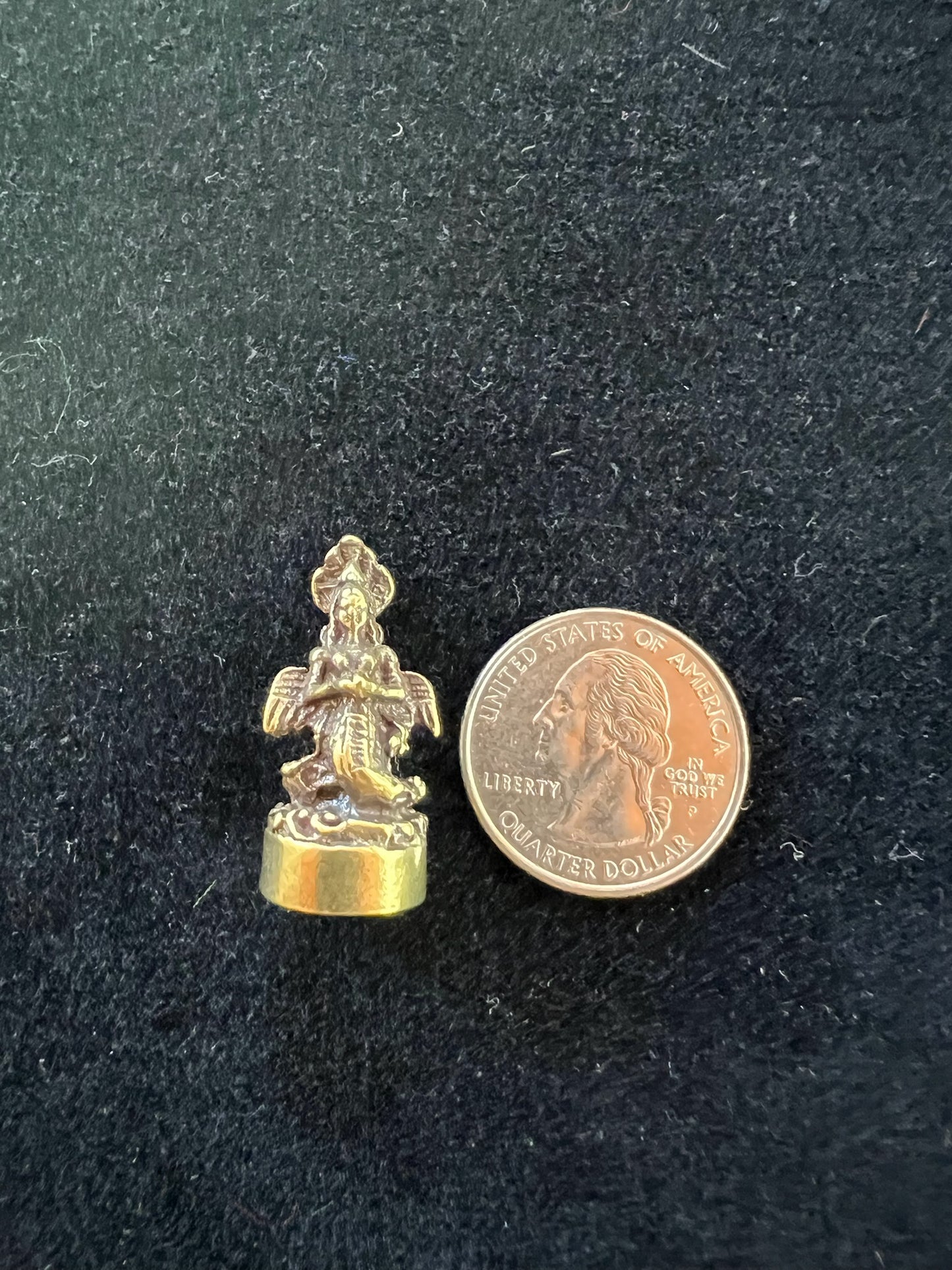 Petite statue de Naga Kanya | Fait à la main | 1,25 pouces par 0,50 pouces | Déesse gardienne des Trois Royaumes