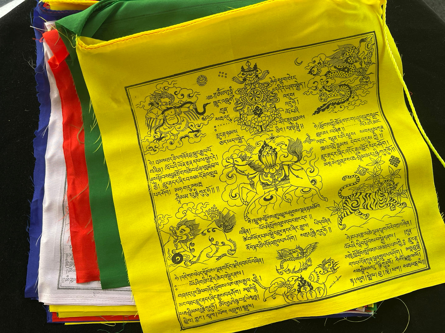Caballo de viento| Banderas de oración tibetanas | 13 x 13 | Juego de 25 | Pulmón Ta
