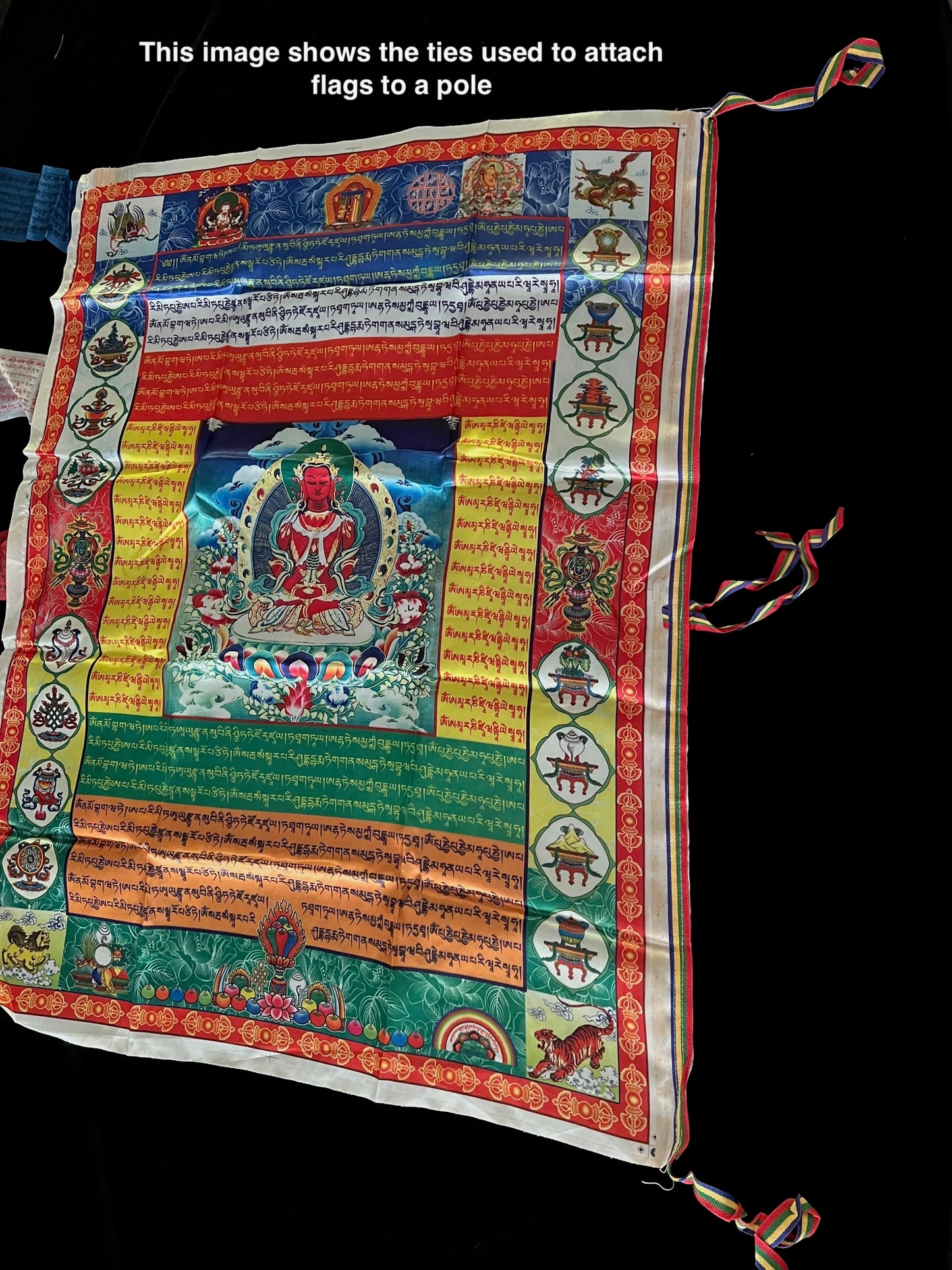 Enorme bandera de oración de Amitayus | Banderas de oración tibetanas | 27 x 36 pulgadas | 1 sola bandera | Poliseda | bandera vertical o pared | tsepamé