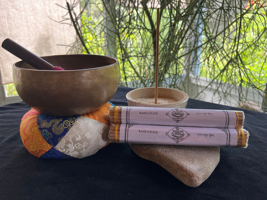 Kaar Sur-Poe Incense | Bhutanese Himalayan Style Incense | 30 sticks | 9 inches | Chimi Incense | Kar Sur | White Offering Incense