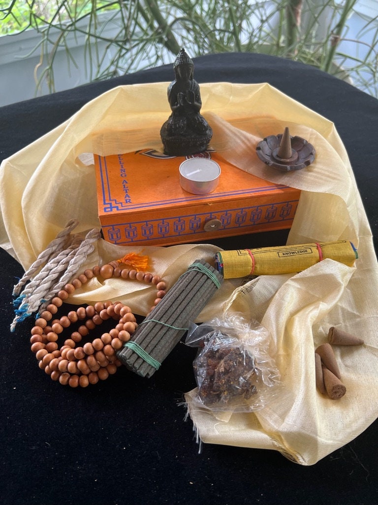 Traveling Altar Incense Gift Set | Approx 8 in by 5 in by 2 in | Nepal