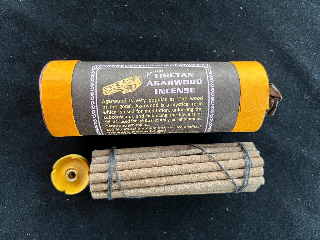 Ancient Tibetan Agarwood incense | Tibetan Incense | 30 sticks | w/ Mini Incense Holder