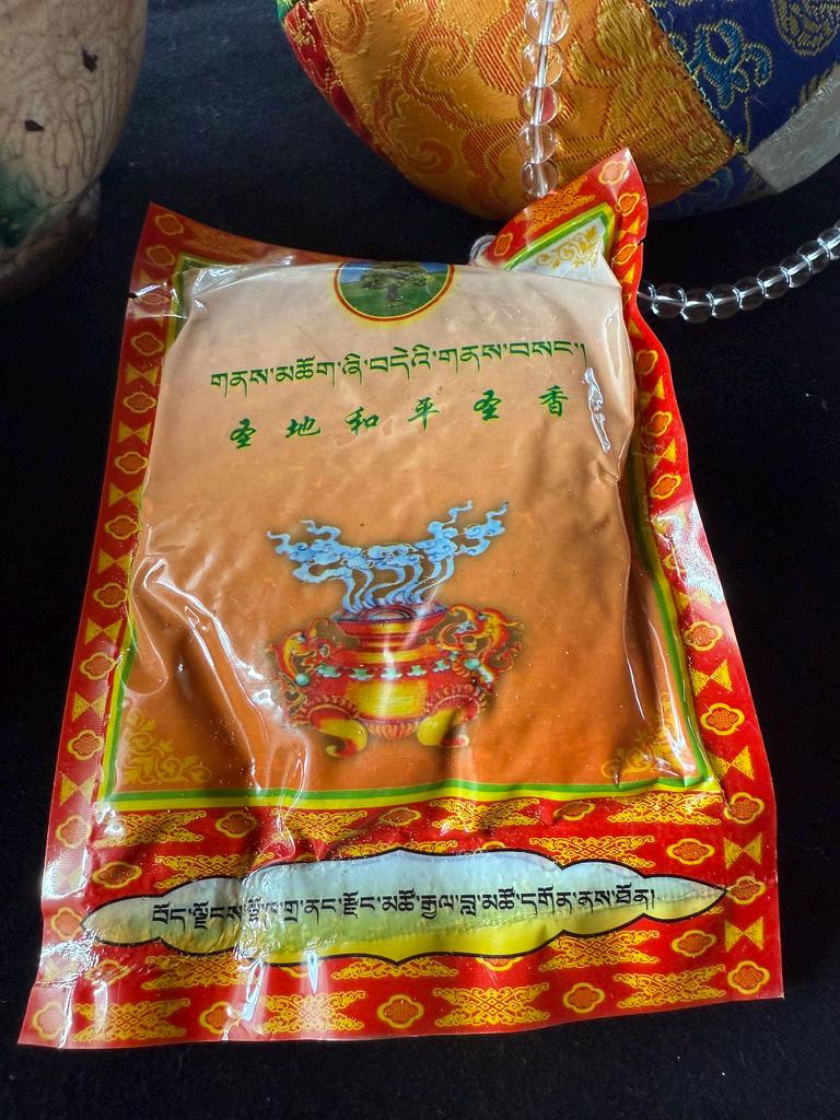 Tsogyal Latso Holy Land Incense Powder | 80 grams | Tibet | Yeshe Tsogyal