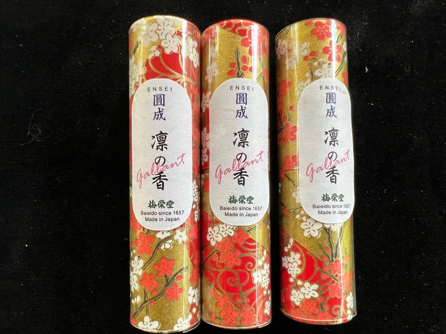 Baieido Ensei Gallant Incense | Japanese Incense | 20 sticks | 3 inch sticks | Aloeswood