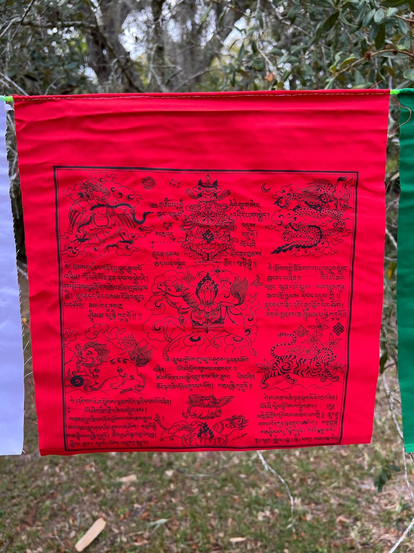 Windhorse| Tibetan Prayer Flags | 13 x 13 | Set of 25 | Lung Ta
