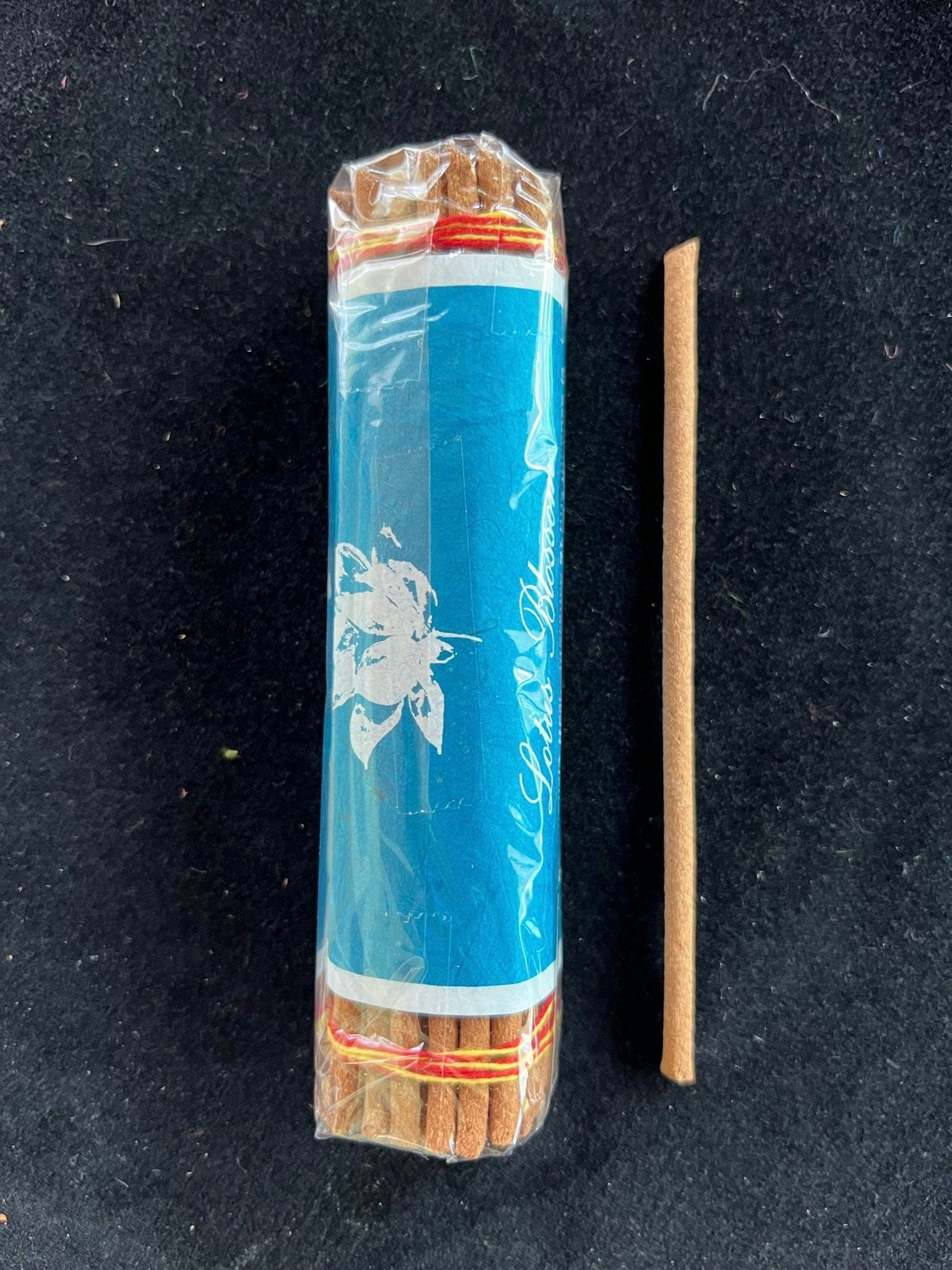 Lotus Blossom Incense | Tibetan Incense | 30 sticks | short sticks (5 inches) | Ghakyil Ling Nunnery