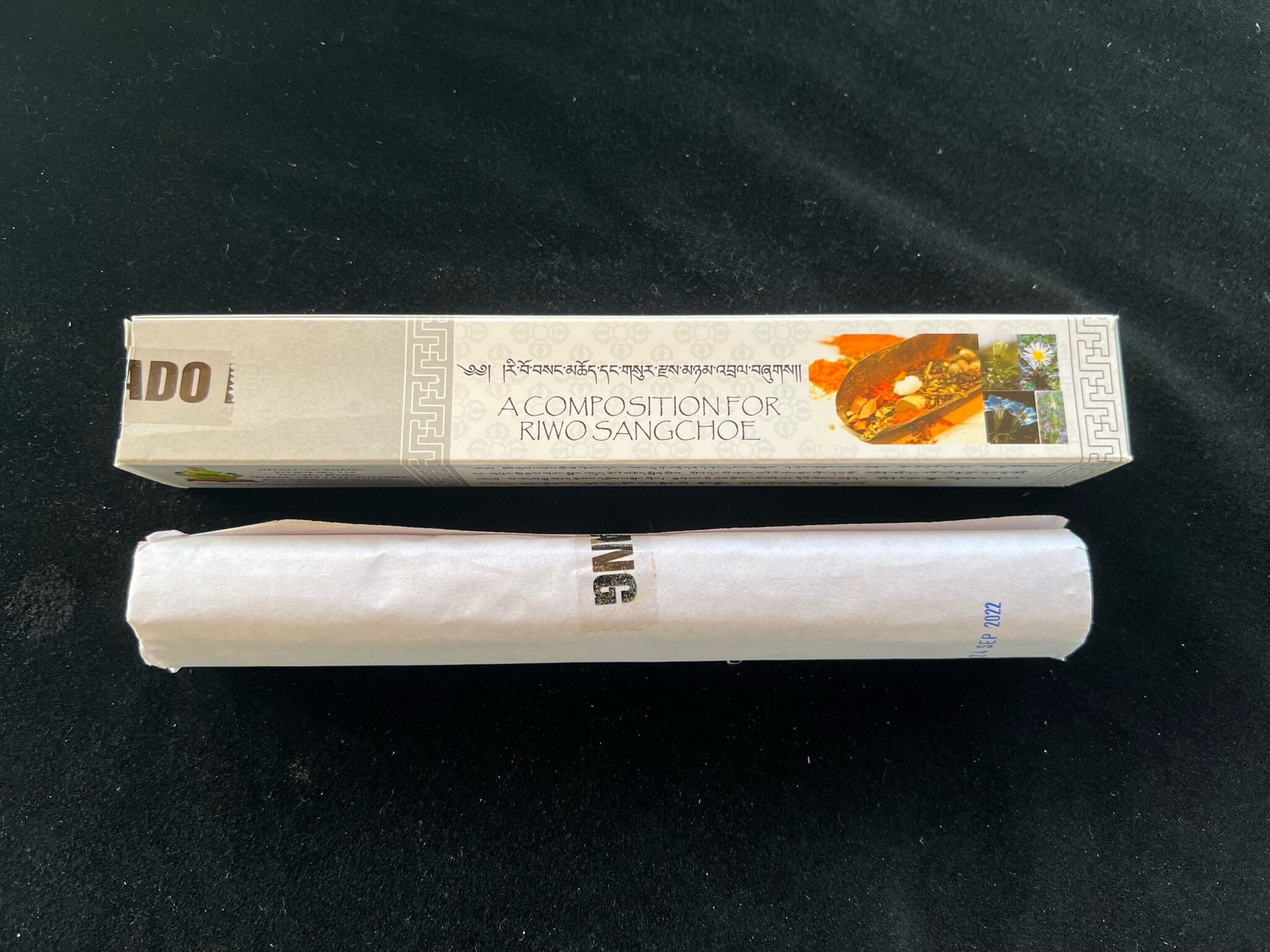 Nado Riwo Sangchoe Incense White | Bhutanese Incense | 35 sticks | Pure Herbal Incense |  Nado Poizokhang | For Riwo Sangchoe