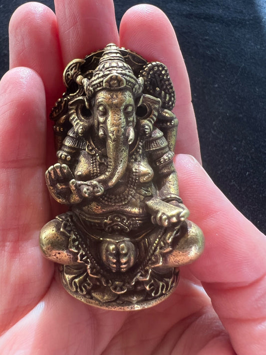 Deluxe Small Ganesh Statue | Handmade |2 inches | Ganesha | Trimuhkti Ganapati